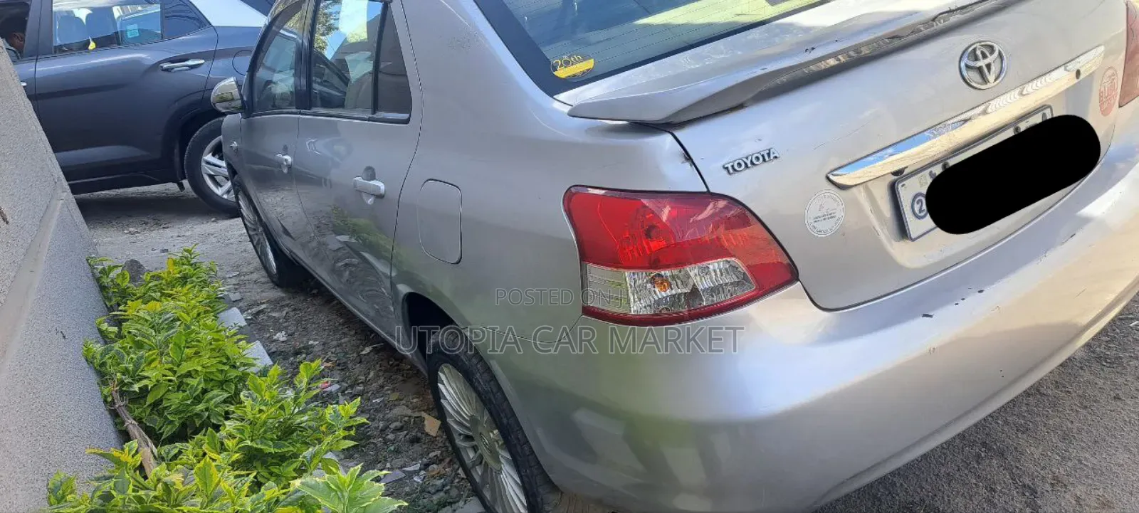 Toyota Yaris 2010 Silver