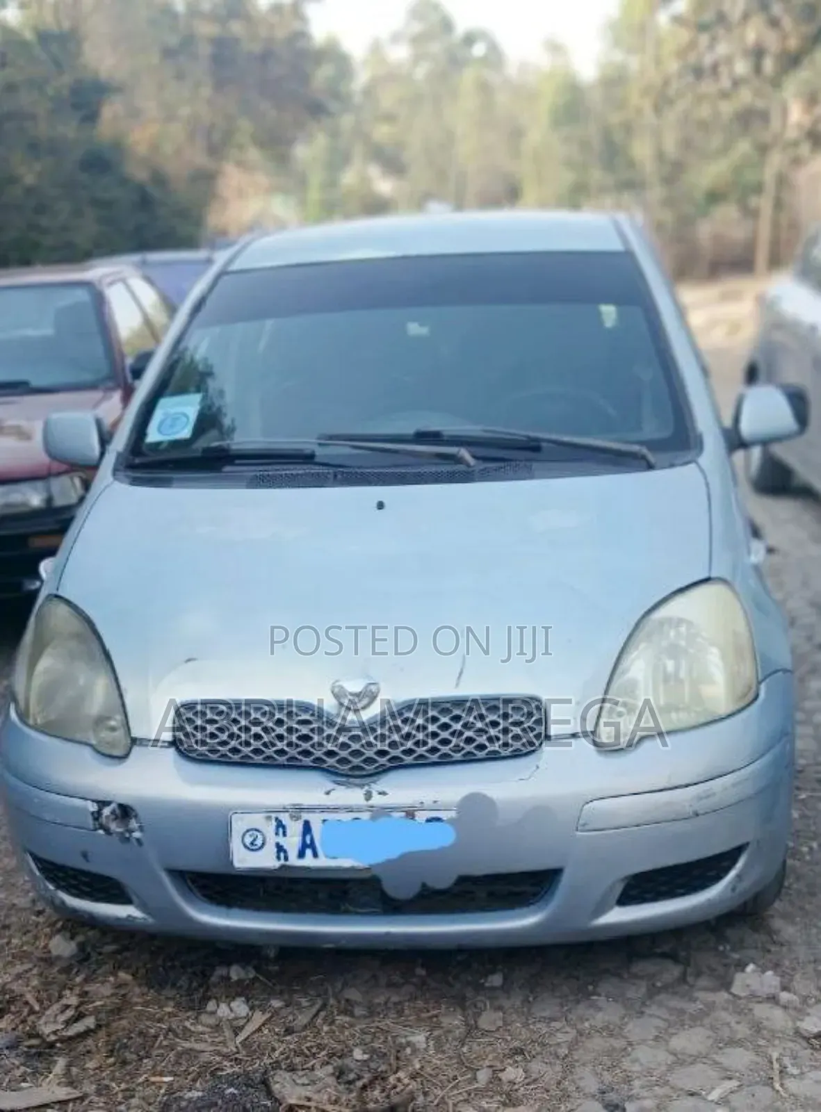 Toyota Vitz 2004 Silver