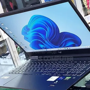 New Laptop HP Victus 16 16GB Intel Core i7 SSD 512GB