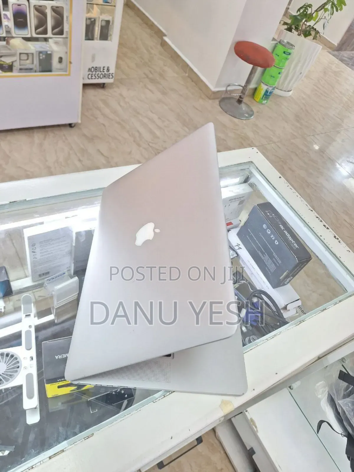 New Laptop Apple MacBook Pro 2014 16GB Intel Core I7 SSD 256GB