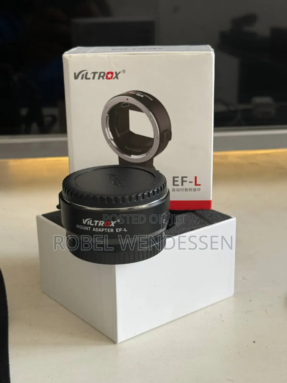 Panasonic Lumix S1h Is a Full-Frame Mirrorless Camera 3 Batteries