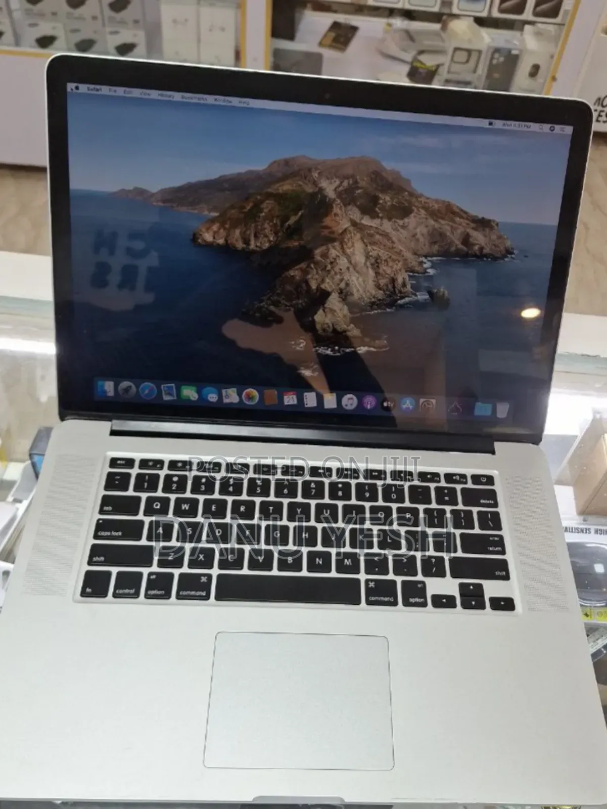 New Laptop Apple MacBook Pro 2014 16GB Intel Core I7 SSD 256GB