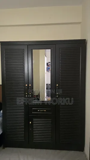 Closet New Condition