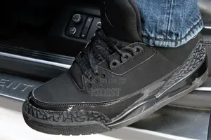Nike #Air_jordan 3 Black Cat