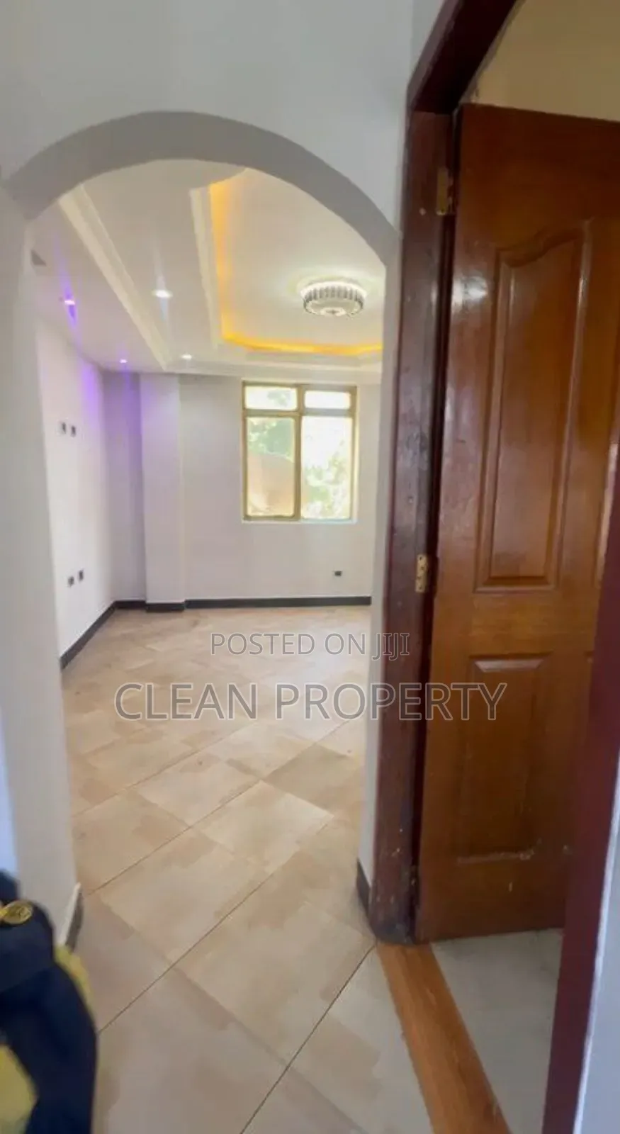 3bdrm House in Clean Property, Bole for rent