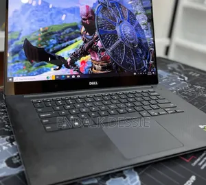 New Laptop Dell 16GB Intel Core I7 SSD 512GB