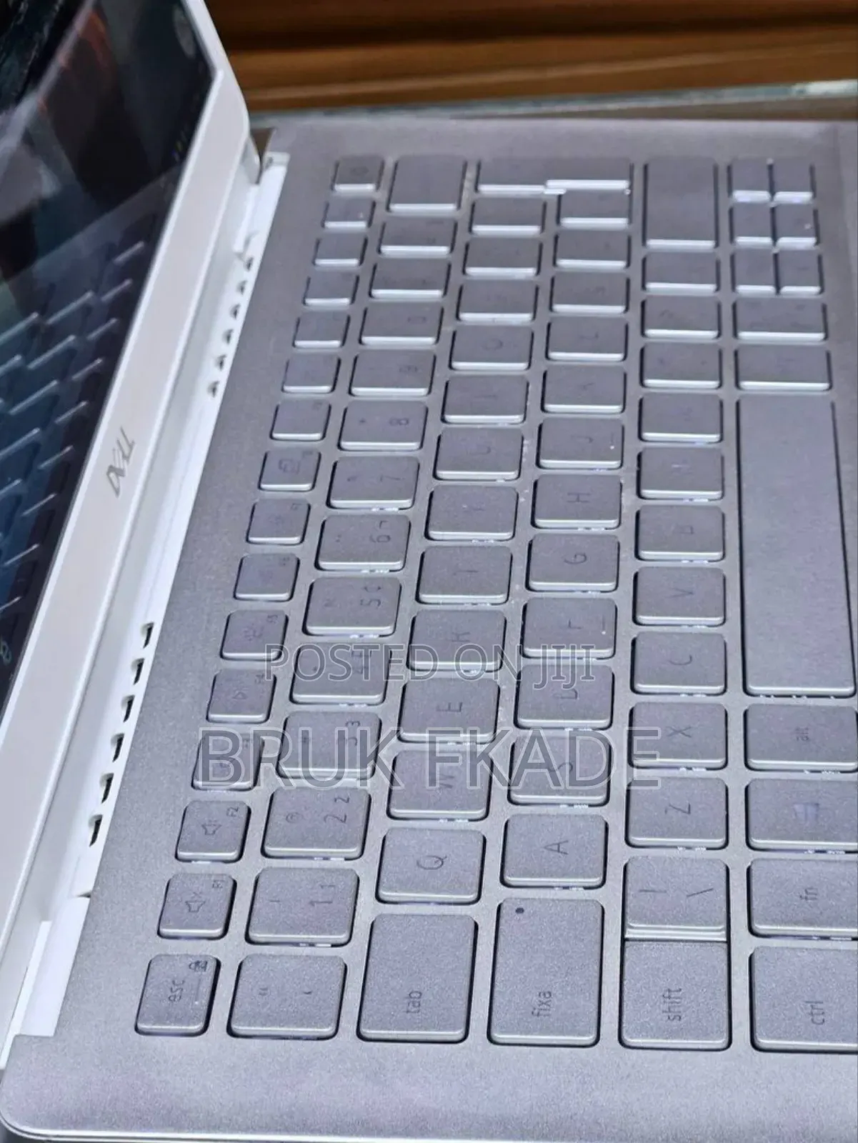 New Laptop HP Pavilion 15 8GB Intel Core I7 SSD 256GB