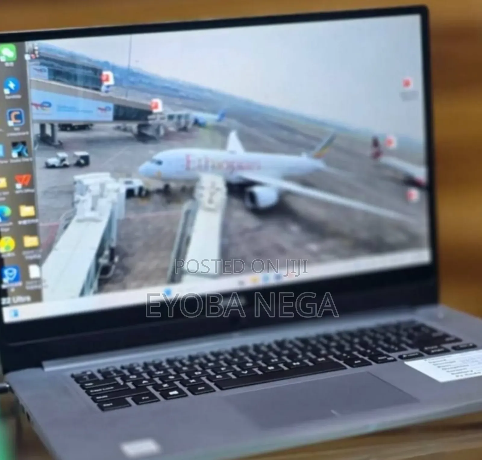 New Laptop Dell Inspiron 15 8GB Intel Core I5 HDD+SSD 640GB