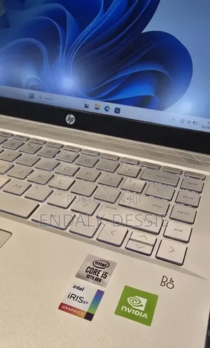 New Laptop HP Pavilion 13 8GB Intel Core I5 SSD 512GB