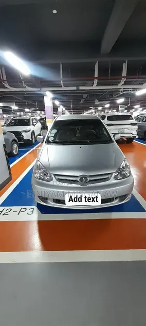 Toyota Platz 2005 Silver
