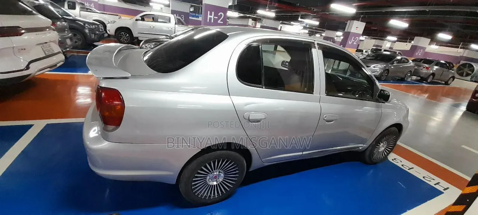 Toyota Platz 2005 Silver