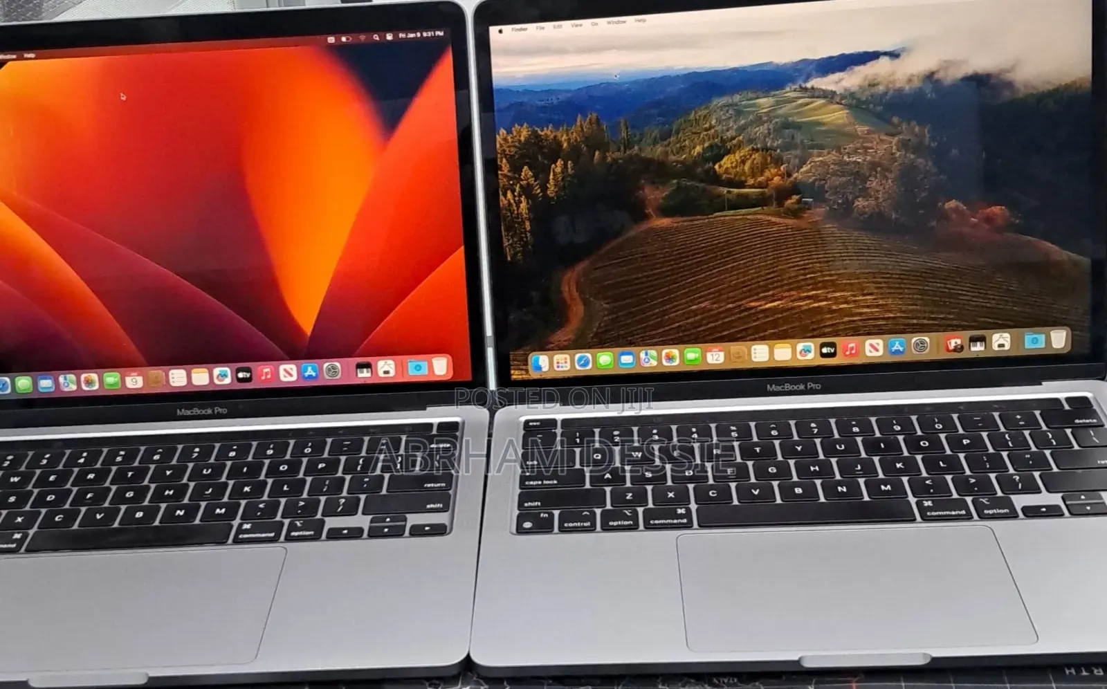 New Laptop Apple MacBook Pro 2022 M2 8GB Apple M2 SSD 256GB