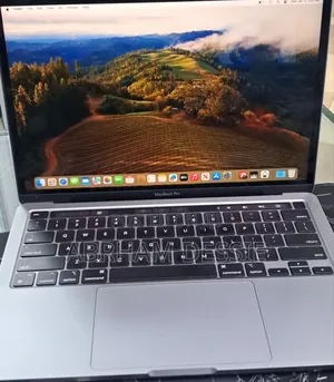 New Laptop Apple MacBook Pro 2022 M2 8GB Apple M2 SSD 256GB