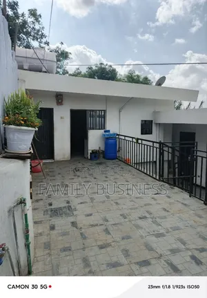 3bdrm House in Kolfe Keranio for sale