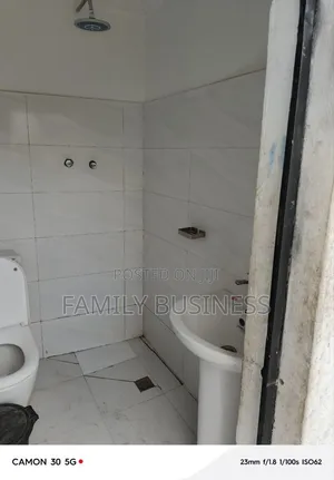 3bdrm House in Kolfe Keranio for sale