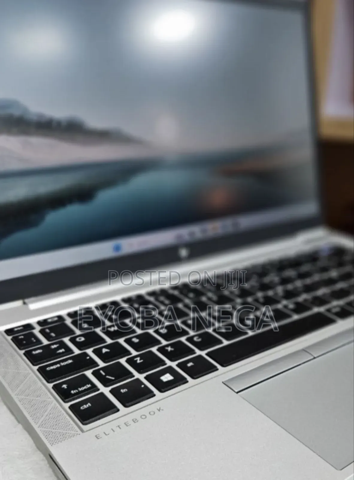 New Laptop HP EliteBook 840 G8 16GB Intel Core I7 SSD 512GB