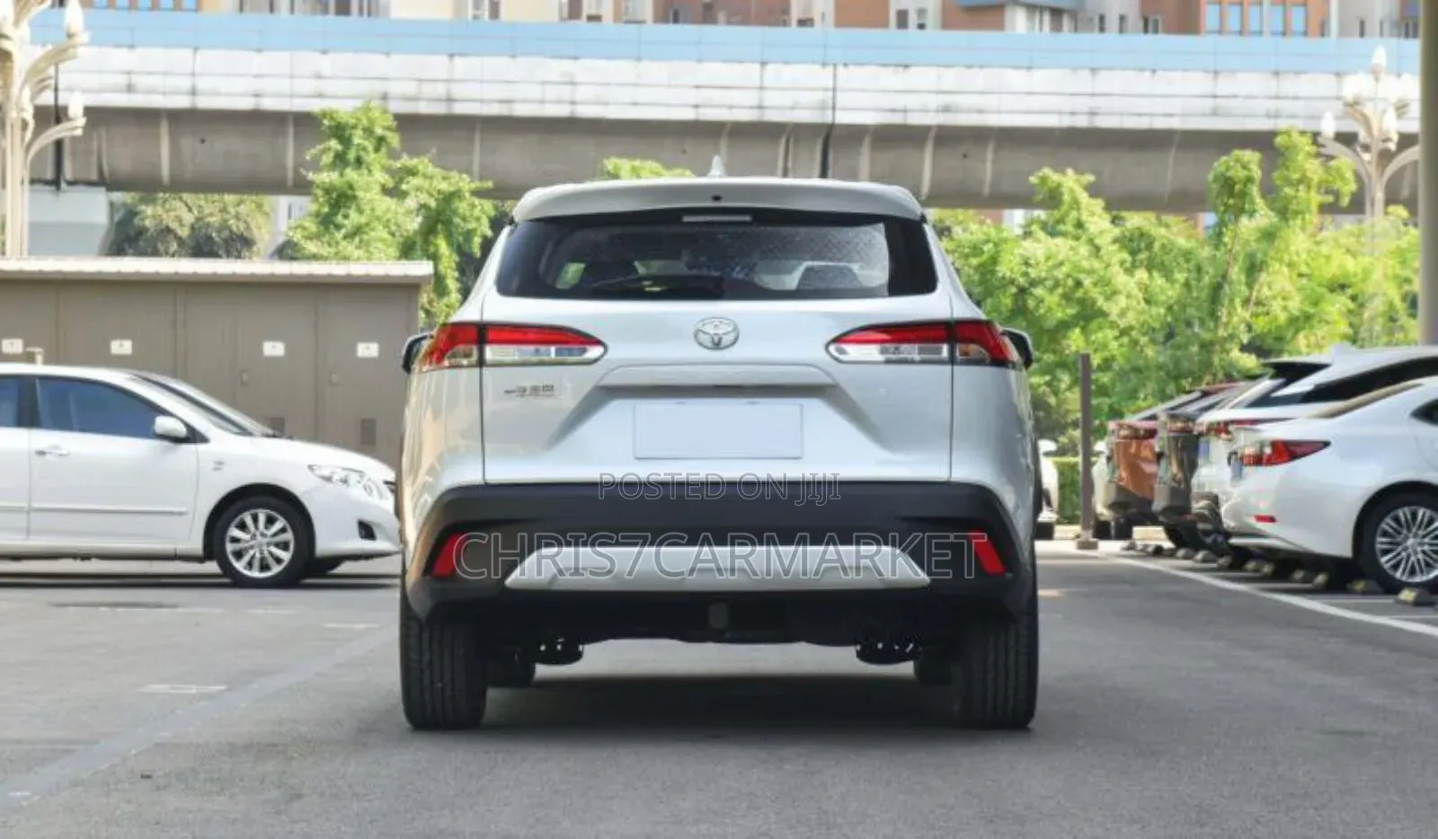 New Toyota Corolla Cross Hybrid SE AWD 2025 Silver
