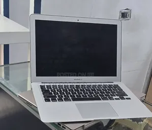 New Laptop Apple MacBook Air 2017 8GB Intel Core I5 SSD 128GB