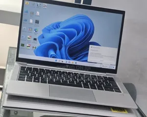 New Laptop HP EliteBook 840 G7 16GB AMD Ryzen 5 SSD 512GB