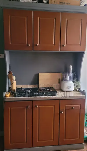 Kitchen Cabinet and Closet