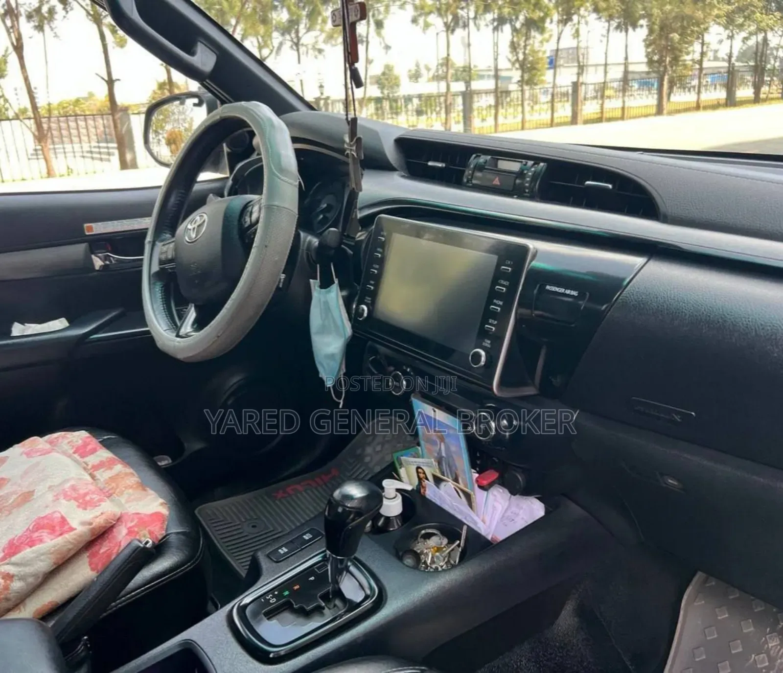 Toyota Hilux 2021 Green