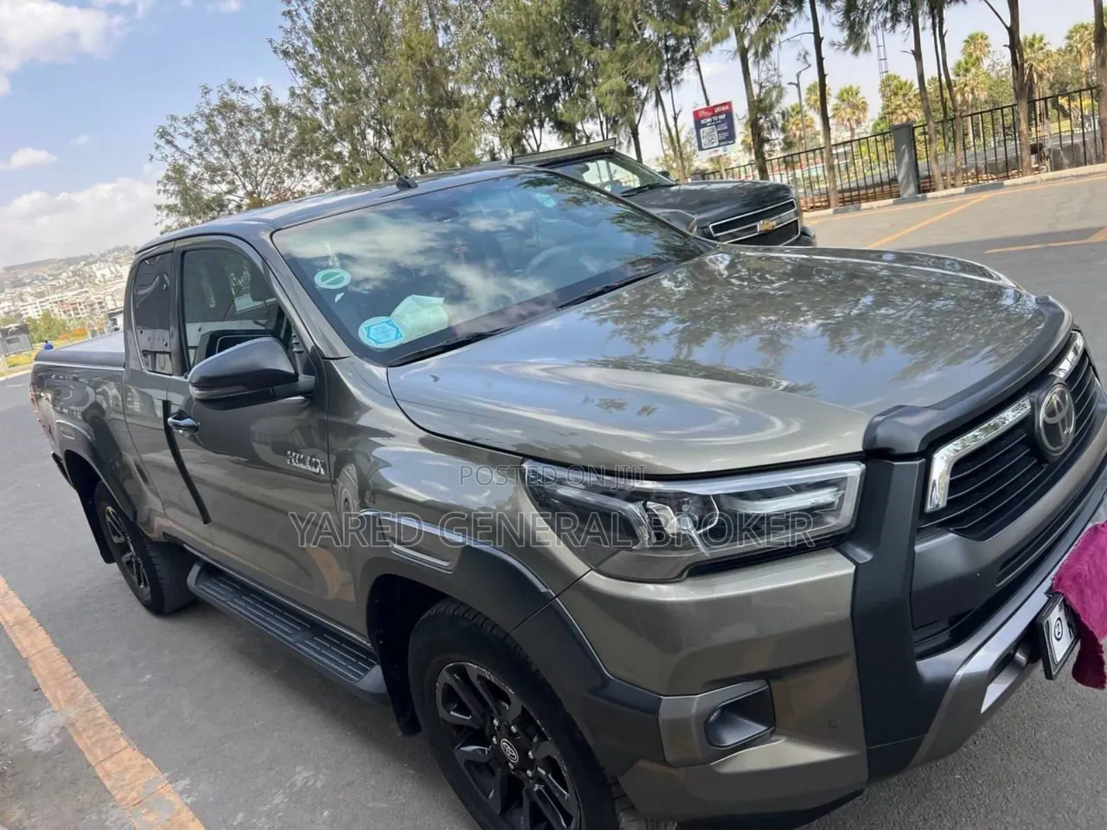 Toyota Hilux 2021 Green