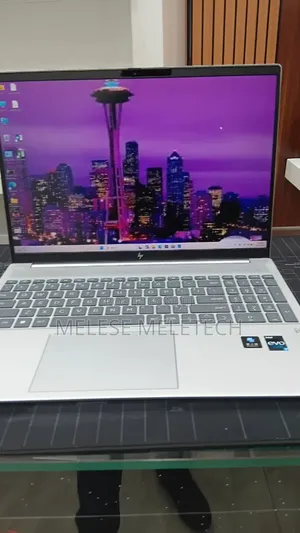 New Laptop HP Pavilion 17 16GB Intel Core I7 SSD 1T