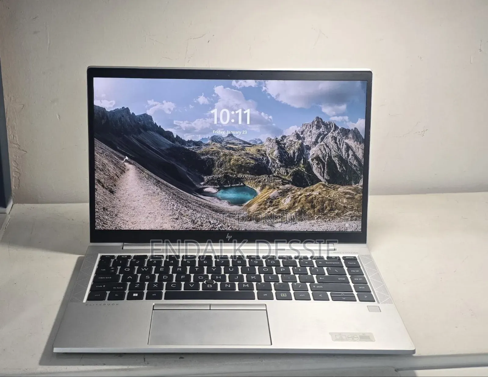 New Laptop HP EliteBook 845 G8 16GB AMD Ryzen 5 SSD 512GB