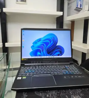 New Laptop Acer Predator Helios 300 16GB Intel Core I7 SSD 1T