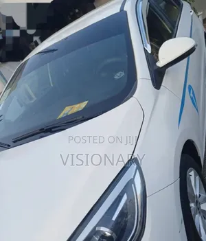 Chery Arrizo 5 2023 White