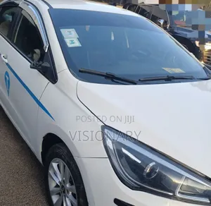 Chery Arrizo 5 2023 White