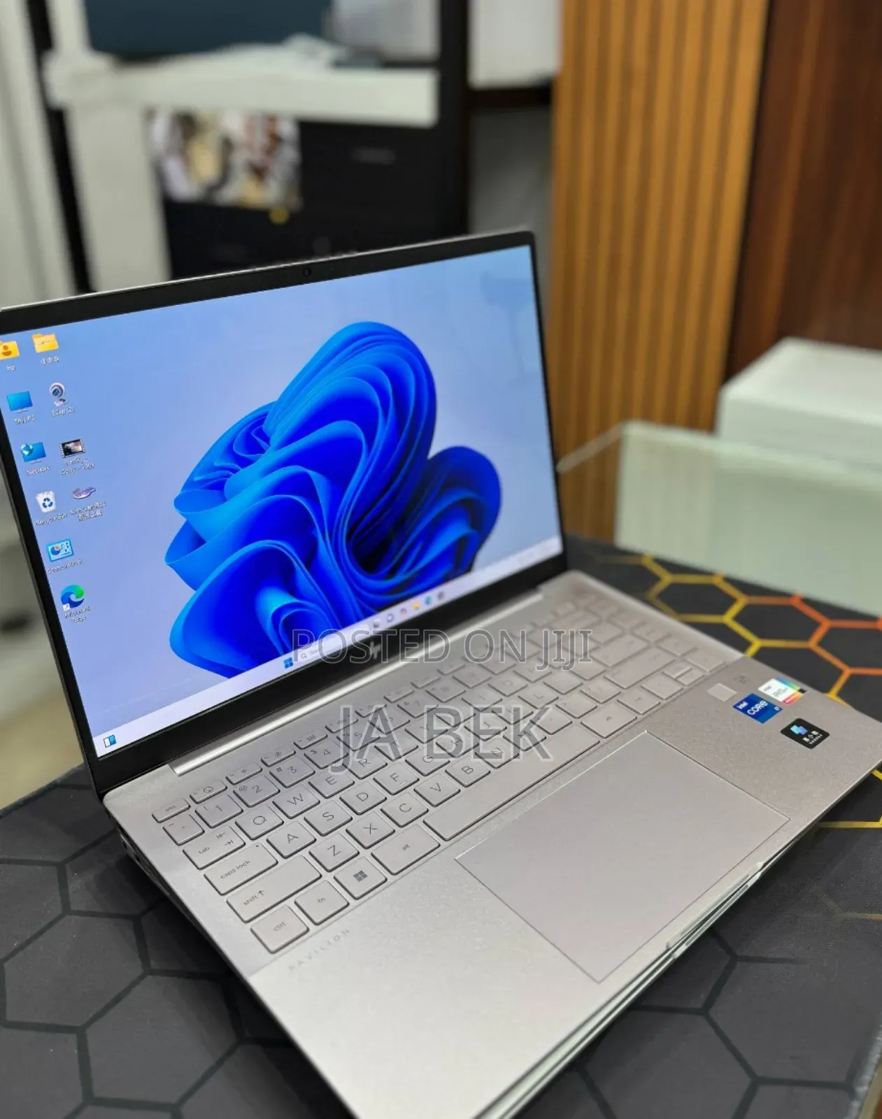 New Laptop HP Pavilion 14 16GB Intel Core I7 SSD 1T