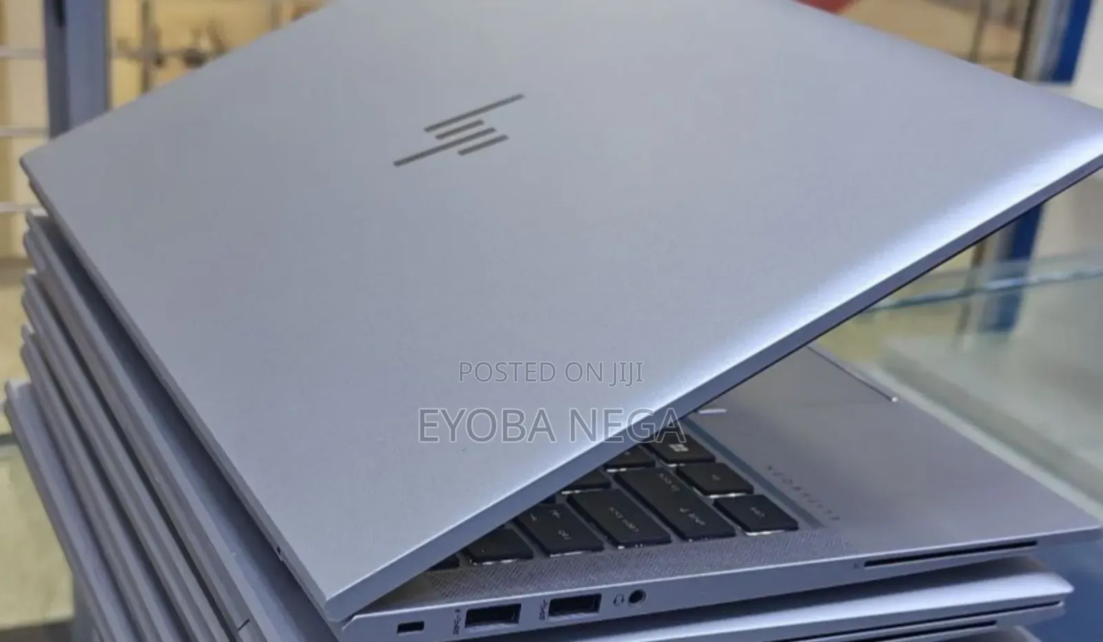 New Laptop HP EliteBook 845 G8 16GB AMD Ryzen 5 SSD 512GB