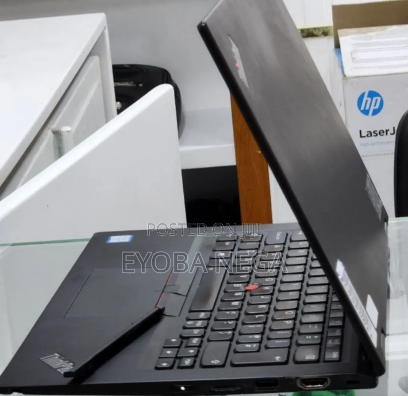 New Laptop Lenovo ThinkPad X390 Yoga 8GB Intel Core I5 SSD 512GB