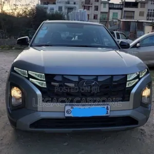 Hyundai Creta 2023 Silver