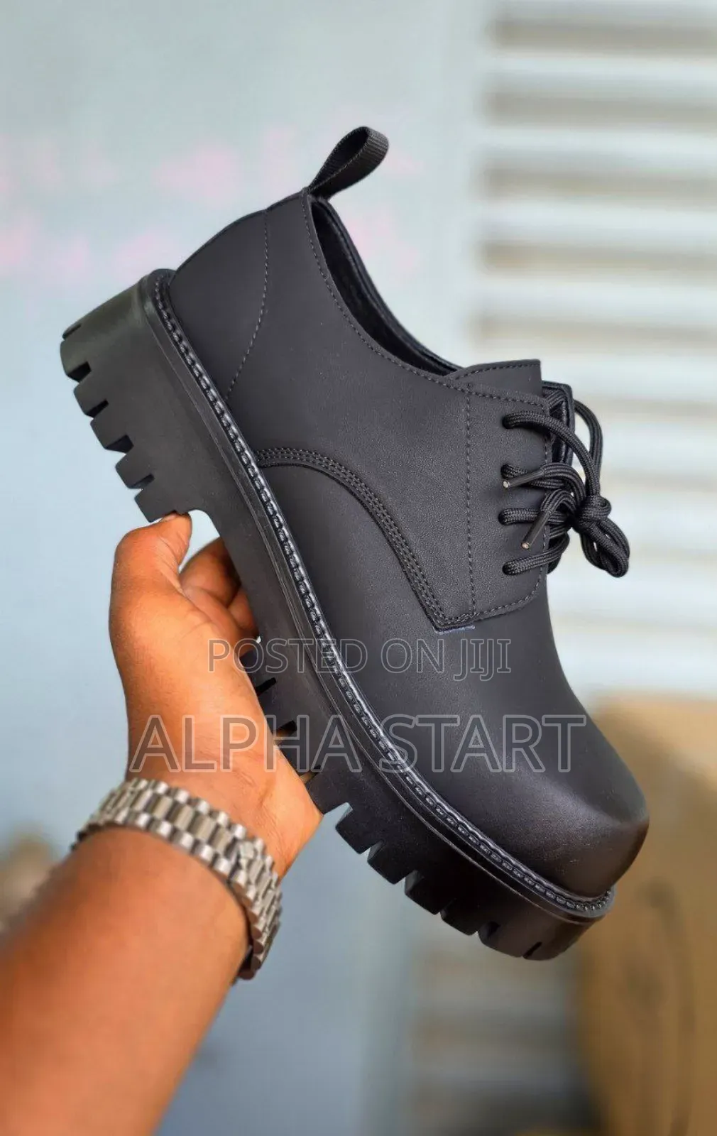 Casual Fashion Shoes Stock Product