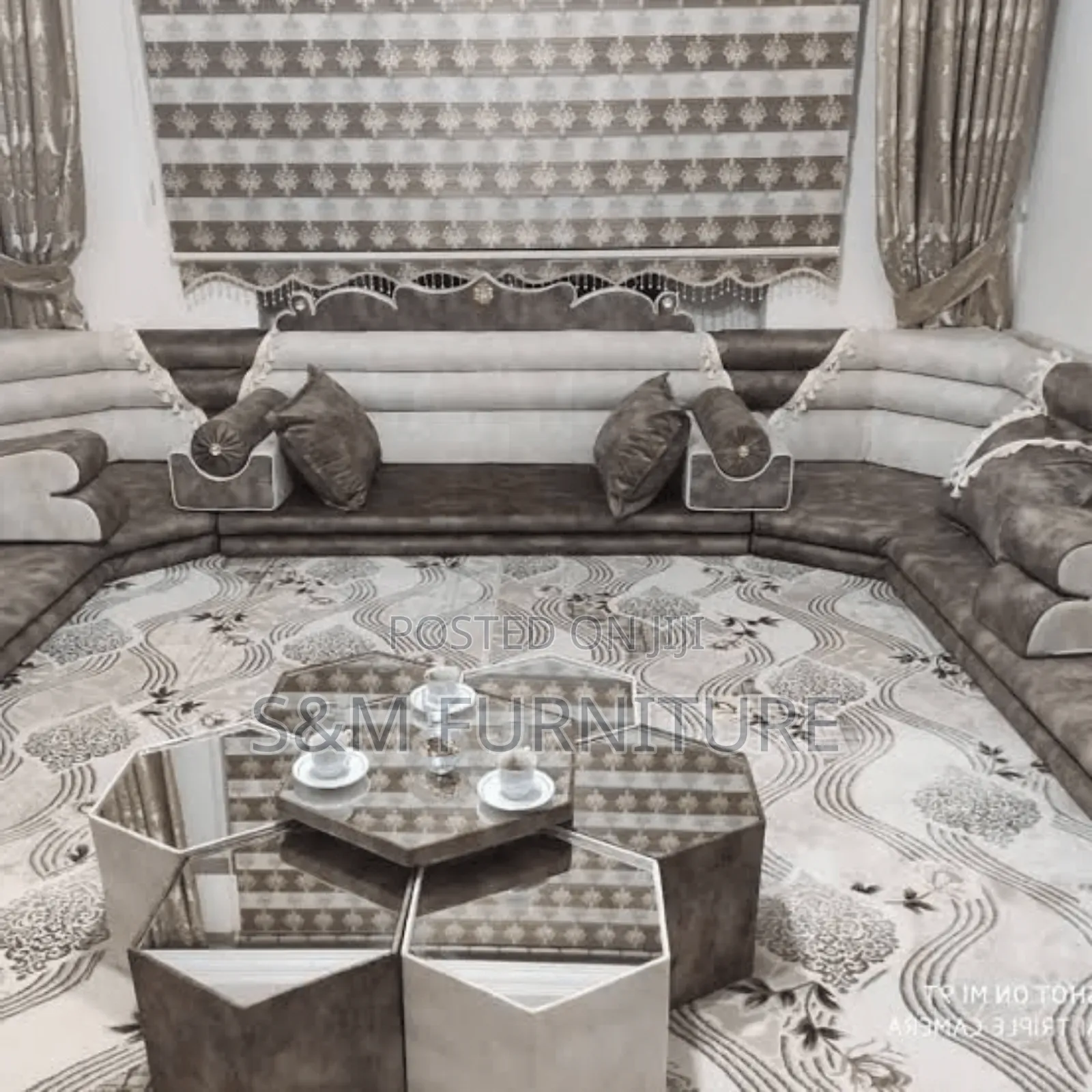 Top Notch Arabian Majlis for Your Home. አረቢያን መጅሊስ