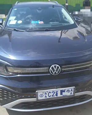 Volkswagen ID.6 2022 Matt Black