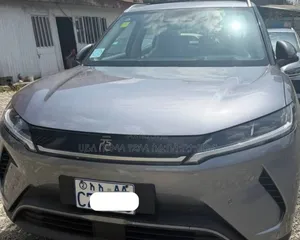 BYD Yuan Up 2025 Silver