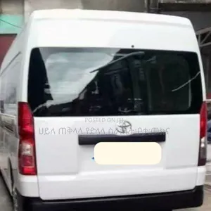Toyota HiAce 2020 White