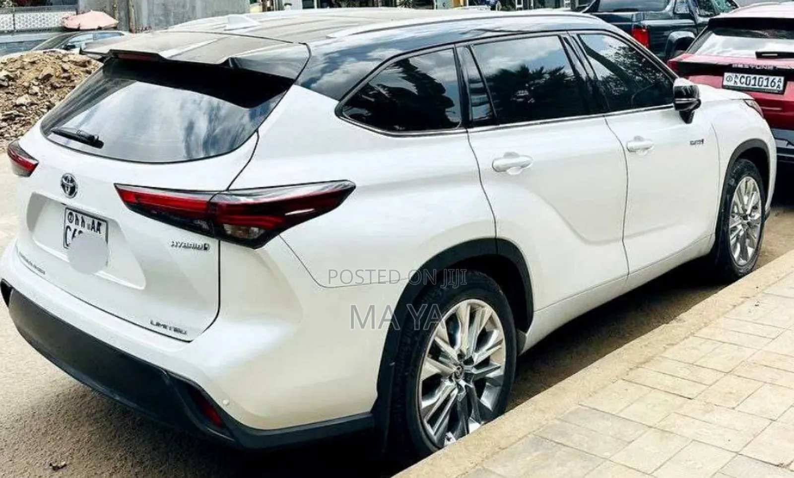 Toyota Highlander Hybrid Limited 2024 White