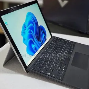 New Laptop Microsoft Surface Pro 7 8GB Intel Core i5 SSD 128GB