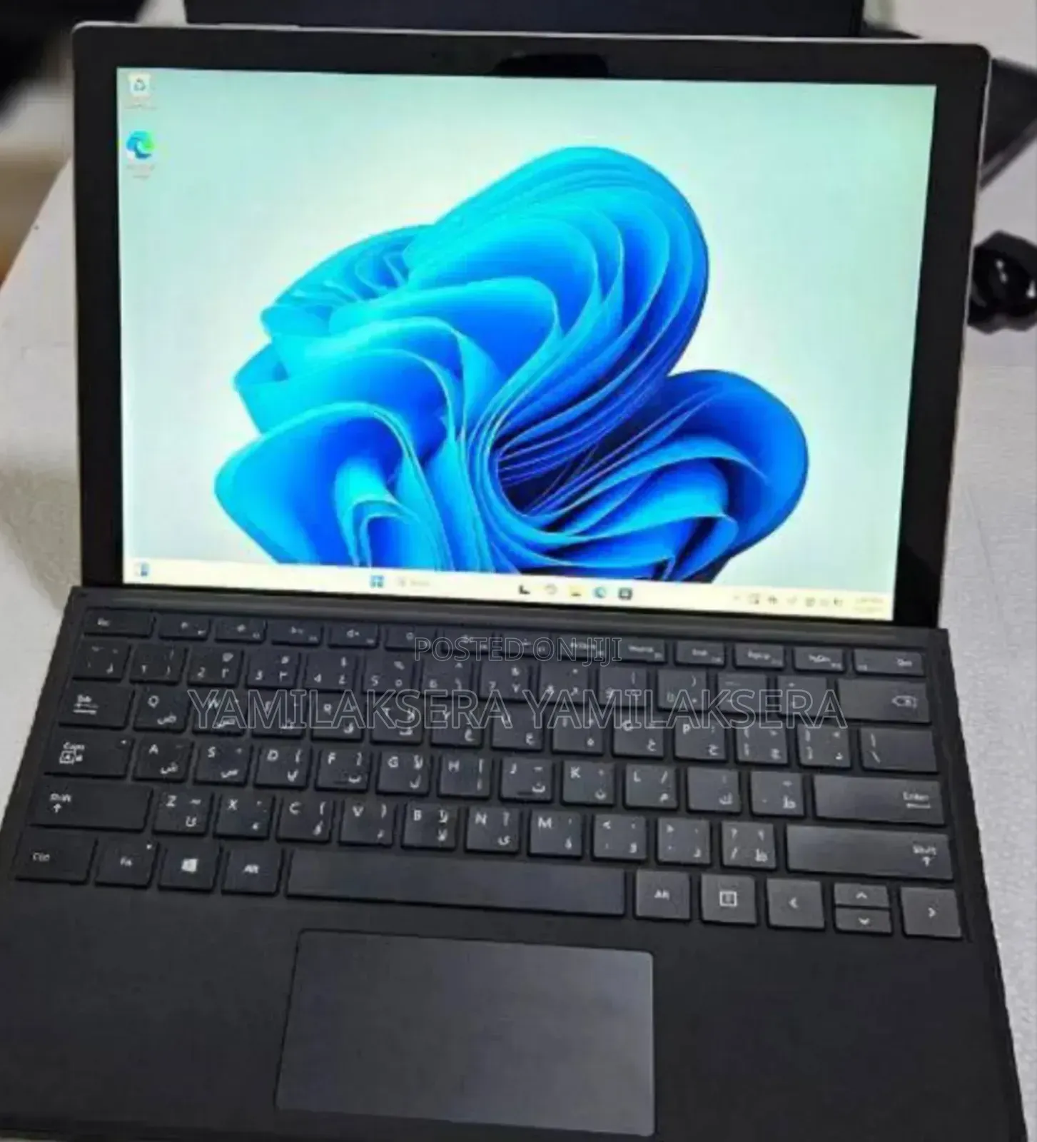 New Laptop Microsoft Surface Pro 7 8GB Intel Core i5 SSD 128GB