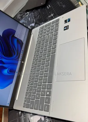 New Laptop HP Pavilion 15 16GB Intel Core I7 SSD 1T