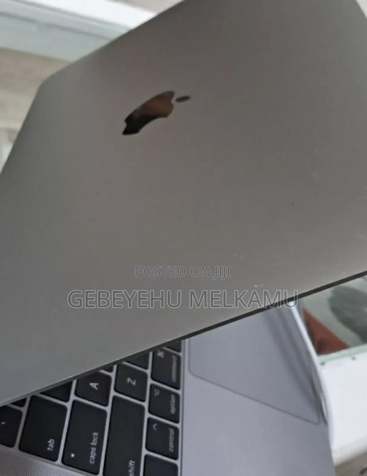 New Laptop Apple MacBook Pro 16GB Intel Core I5 SSD 256GB