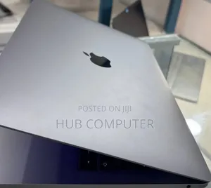 New Laptop Apple MacBook Pro 2017 8GB Intel Core I5 SSD 256GB