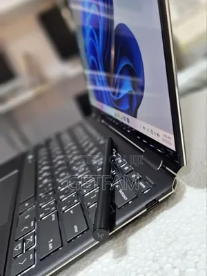 New Laptop HP Spectre 16GB Intel Core I7 SSD 1T