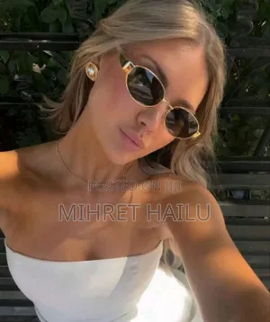 Retro Oval Fashion Metal Fashion Glasses, Classic Design for Outdoor