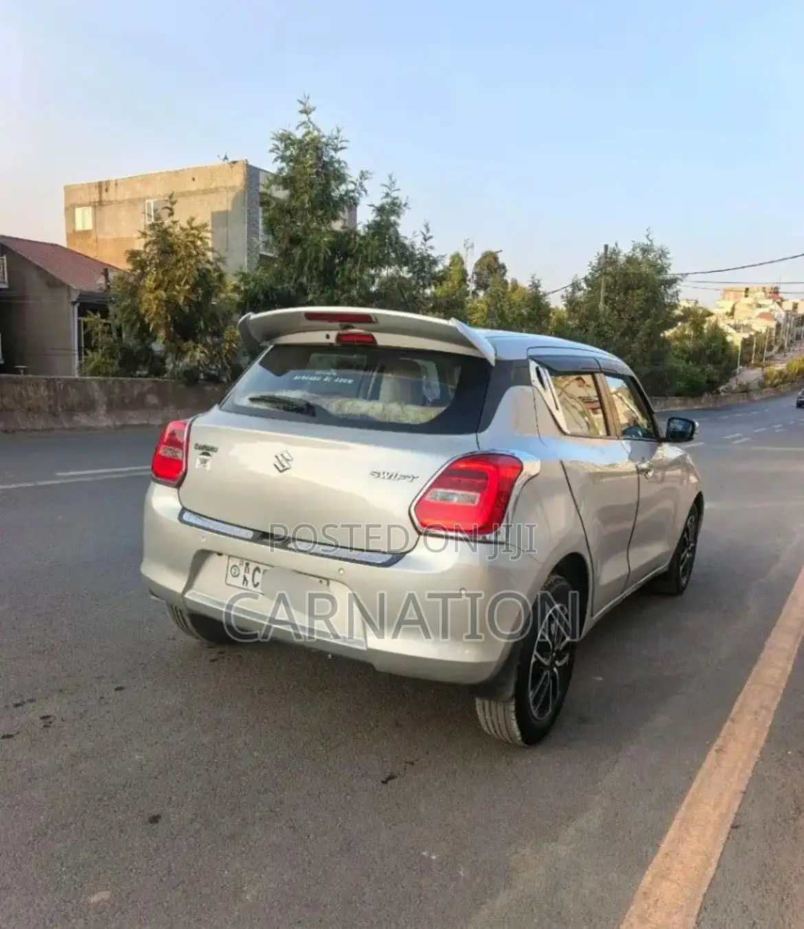 Suzuki Swift 2022 Silver