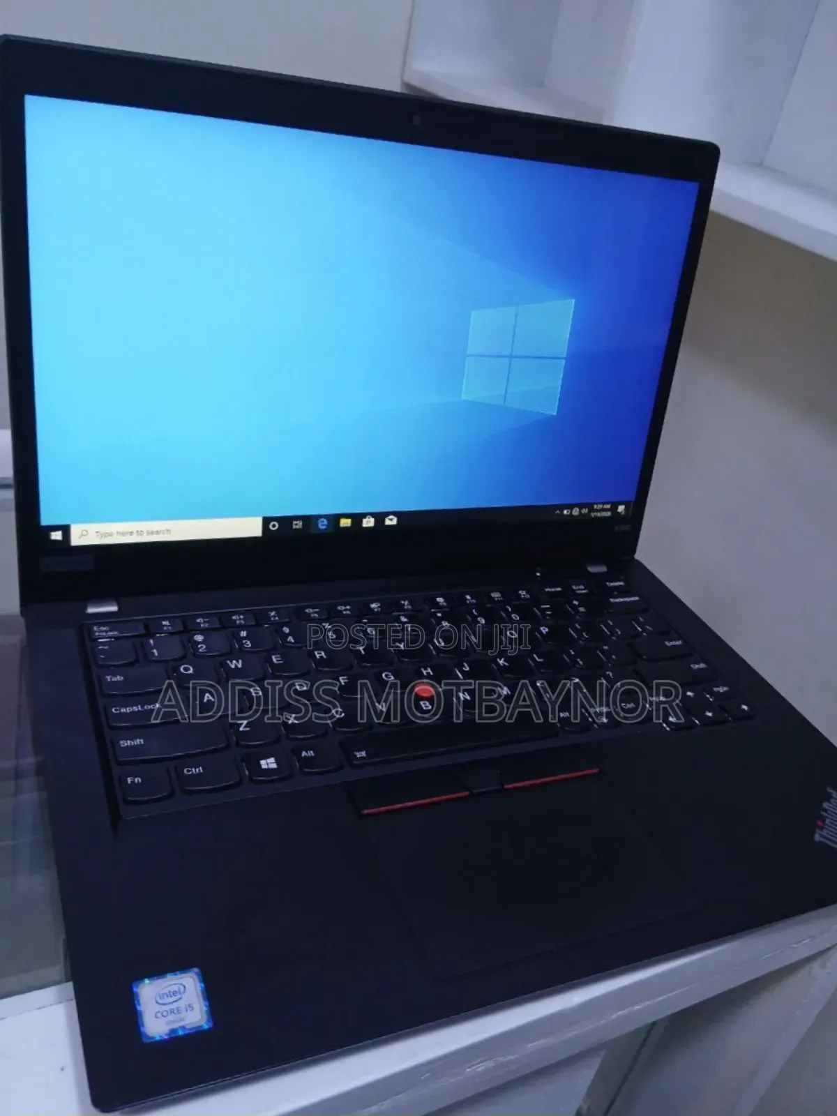 New Laptop Lenovo ThinkPad Yoga 8GB Intel Core I5 SSD 512GB